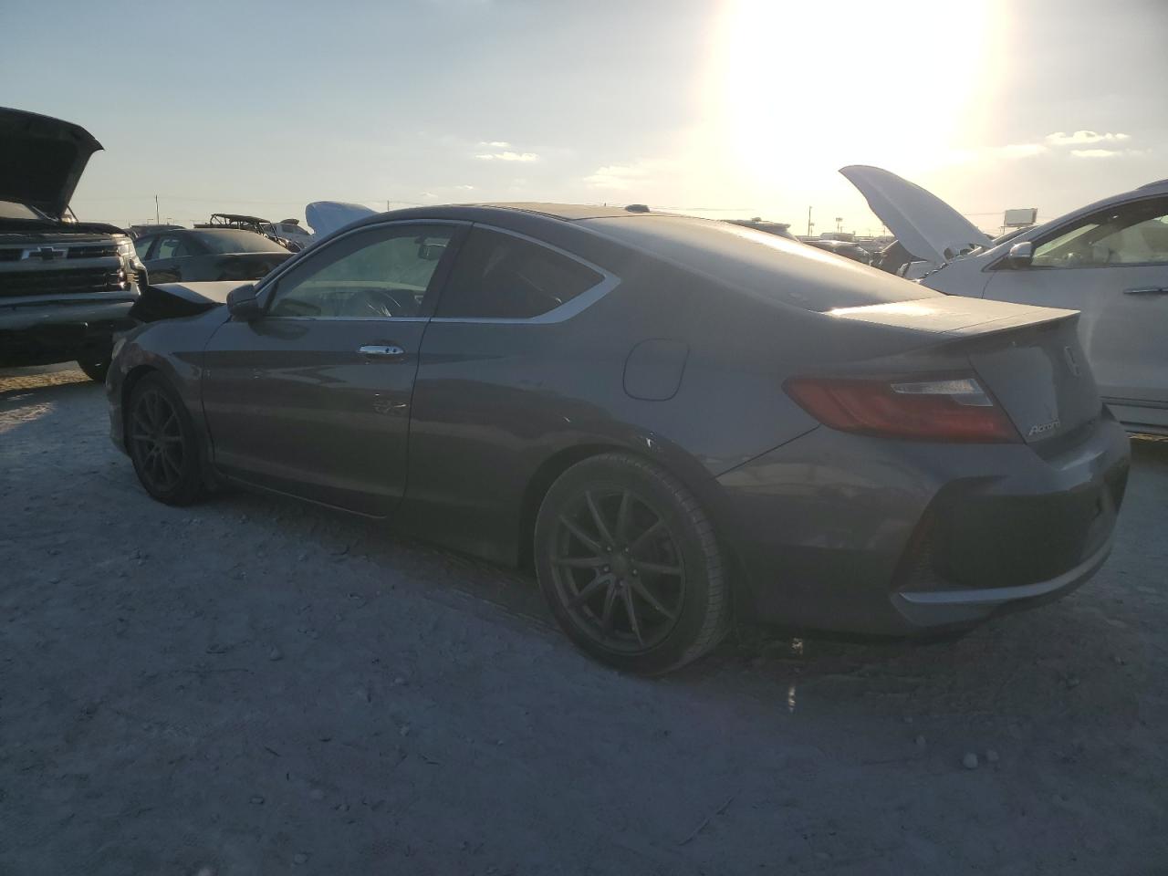 2016 Honda Accord VIN 1HGCT1B85GA005522 Copart auction photo, front end damage thumbnail 2
