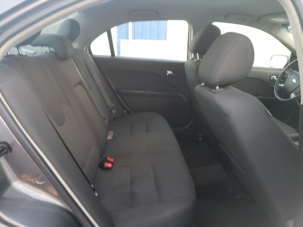 2011 Ford Fusion VIN 3FAHP0HA6BR142163 Copart auction photo, minor dent/scratches damage thumbnail 10