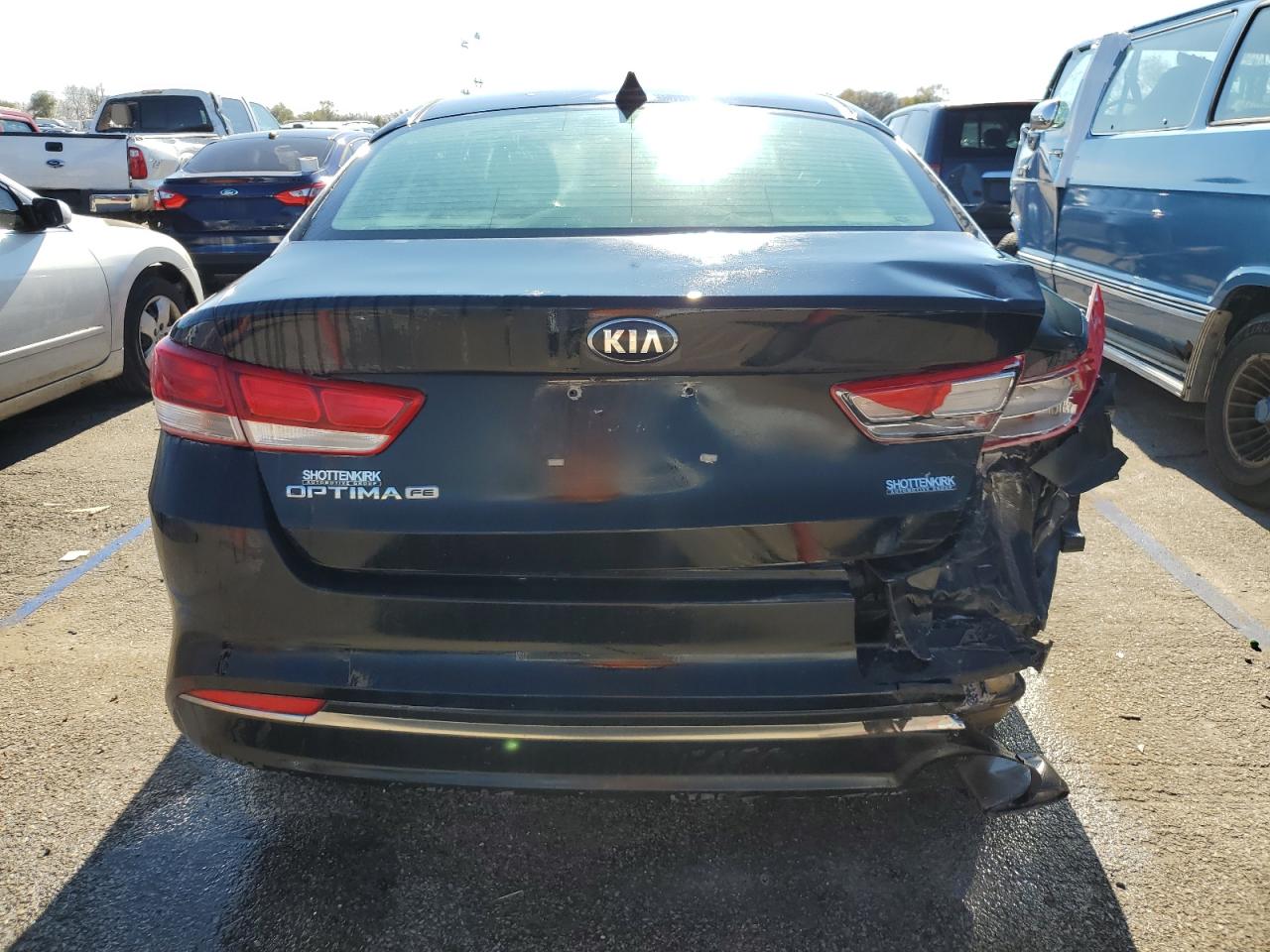 2017 KIA Optima VIN 5XXGT4L38HG164755 Copart auction photo, rear end / front end damage thumbnail 6