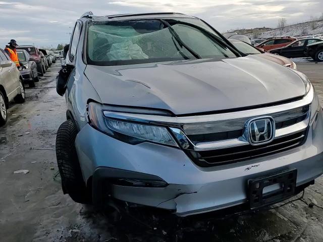2019 Honda Pilot VIN 5FNYF6H96KB097104 Copart auction photo, rollover damage thumbnail 15