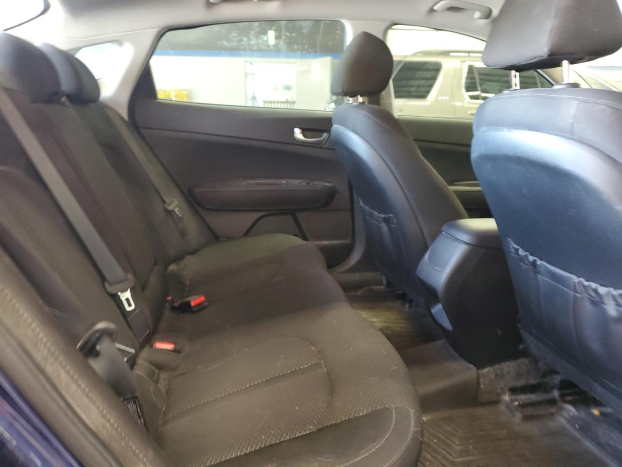 2018 KIA Optima VIN 5XXGT4L33JG234796 Copart auction photo, rear end / minor dent/scratches damage thumbnail 10