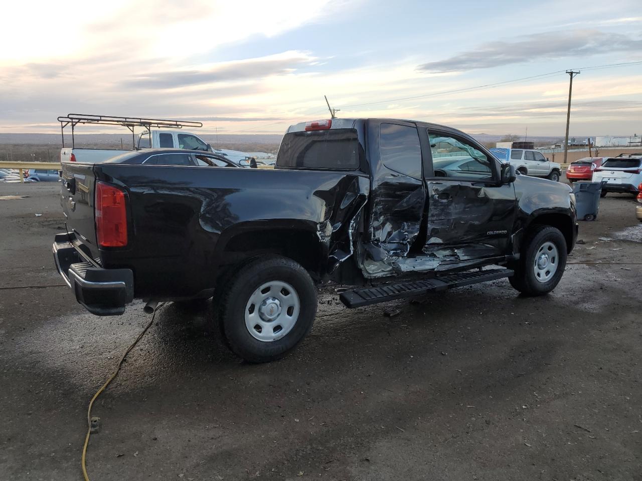 2019 Chevrolet Colorado VIN 1GCHSBEA8K1231431 Copart auction photo, side damage thumbnail 3