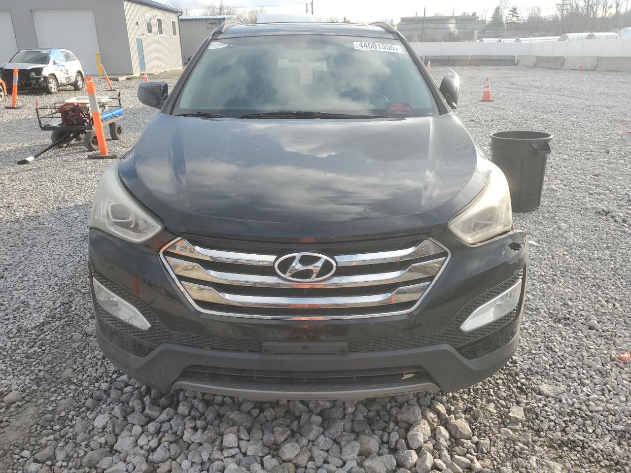 2013 Hyundai Santa Fe VIN 5XYZU3LB6DG015113 Copart auction photo, front end / side damage thumbnail 5