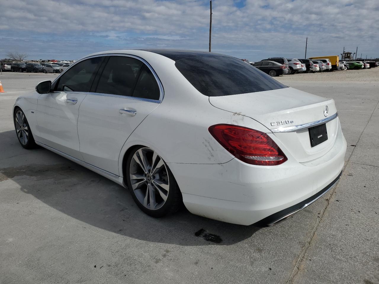 2017 Mercedes-Benz C-klasse VIN 55SWF4HB6HU214606 Copart auction photo, mechanical damage thumbnail 2