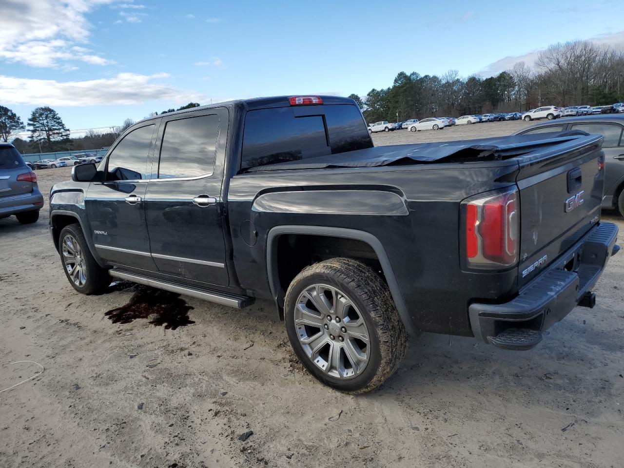 2017 GMC Sierra VIN 3GTU2PEJ5HG448778 Copart auction photo, burn / mechanical damage thumbnail 2
