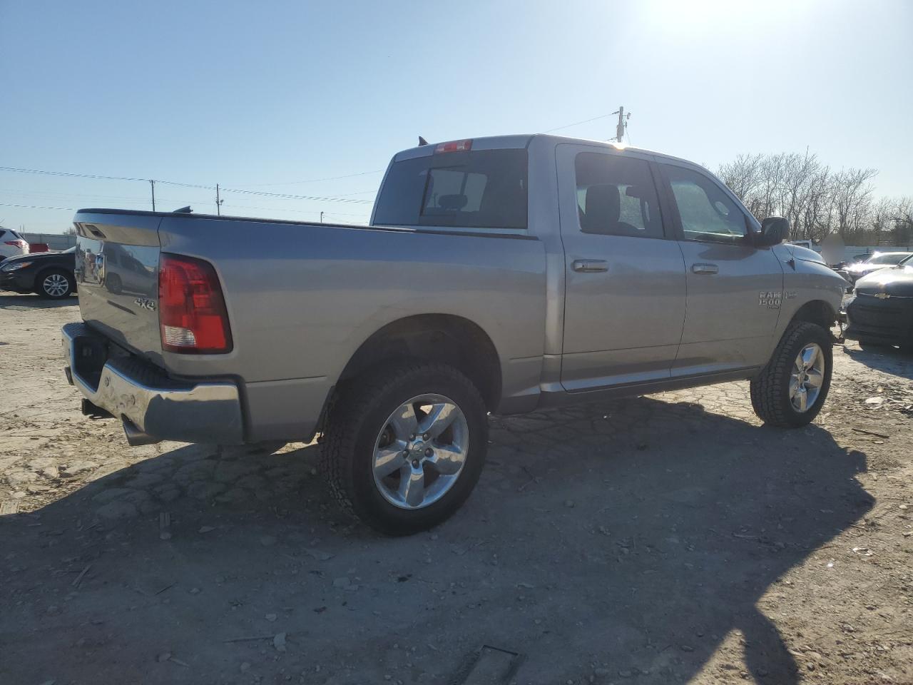 2019 RAM 1500 VIN 1C6RR7LT0KS638937 Copart auction photo, front end / mechanical damage thumbnail 3