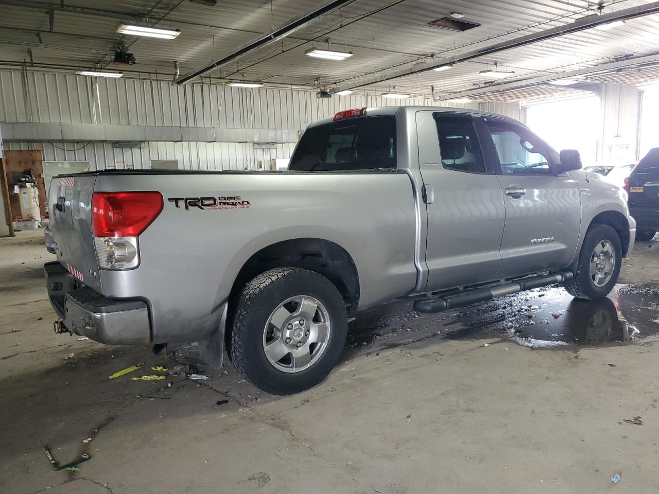 2008 Toyota Tundra VIN 5TFBV58138X054433 Copart auction photo, mechanical / rear end damage thumbnail 3