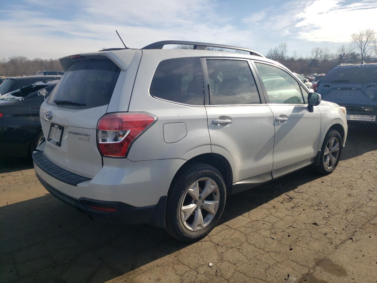2015 Subaru Forester VIN JF2SJAHC7FH406184 Copart auction photo, side / rear end damage thumbnail 3