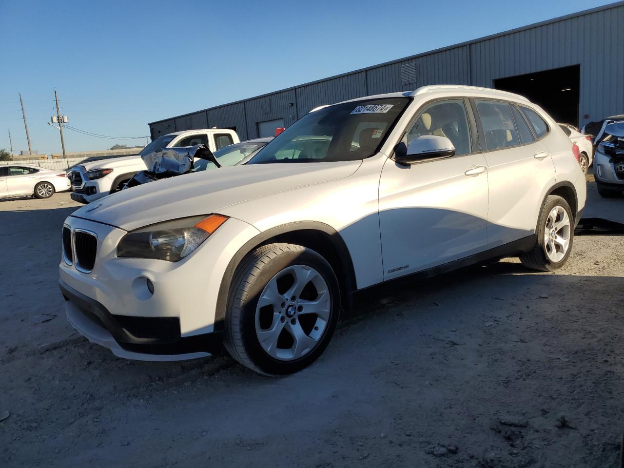 2015 BMW X1 VIN WBAVM1C57FVW56924