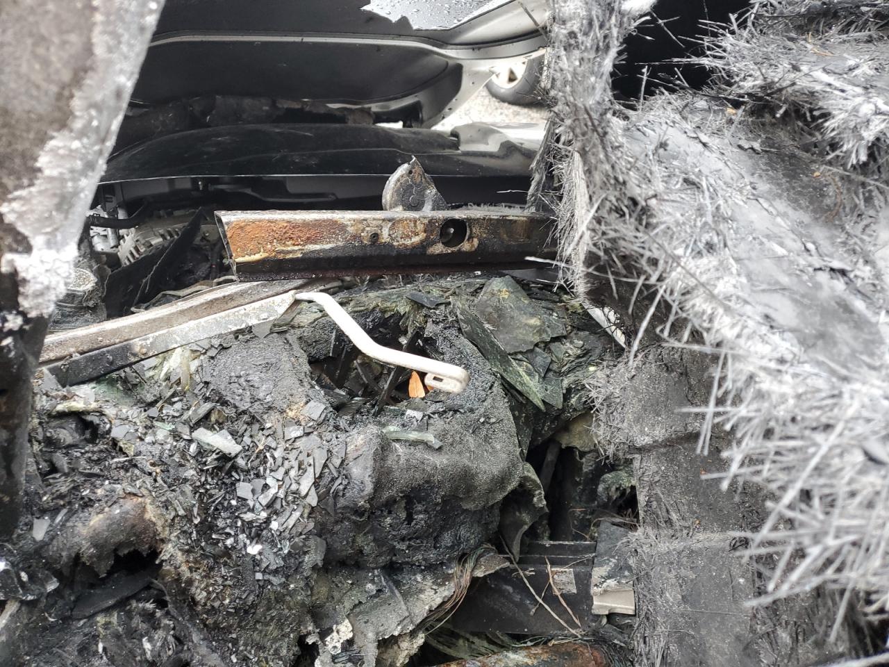 2008 Chevrolet Corvette VIN 1G1YY26W185121761 Copart auction photo, burn / missing/altered vin damage thumbnail 9