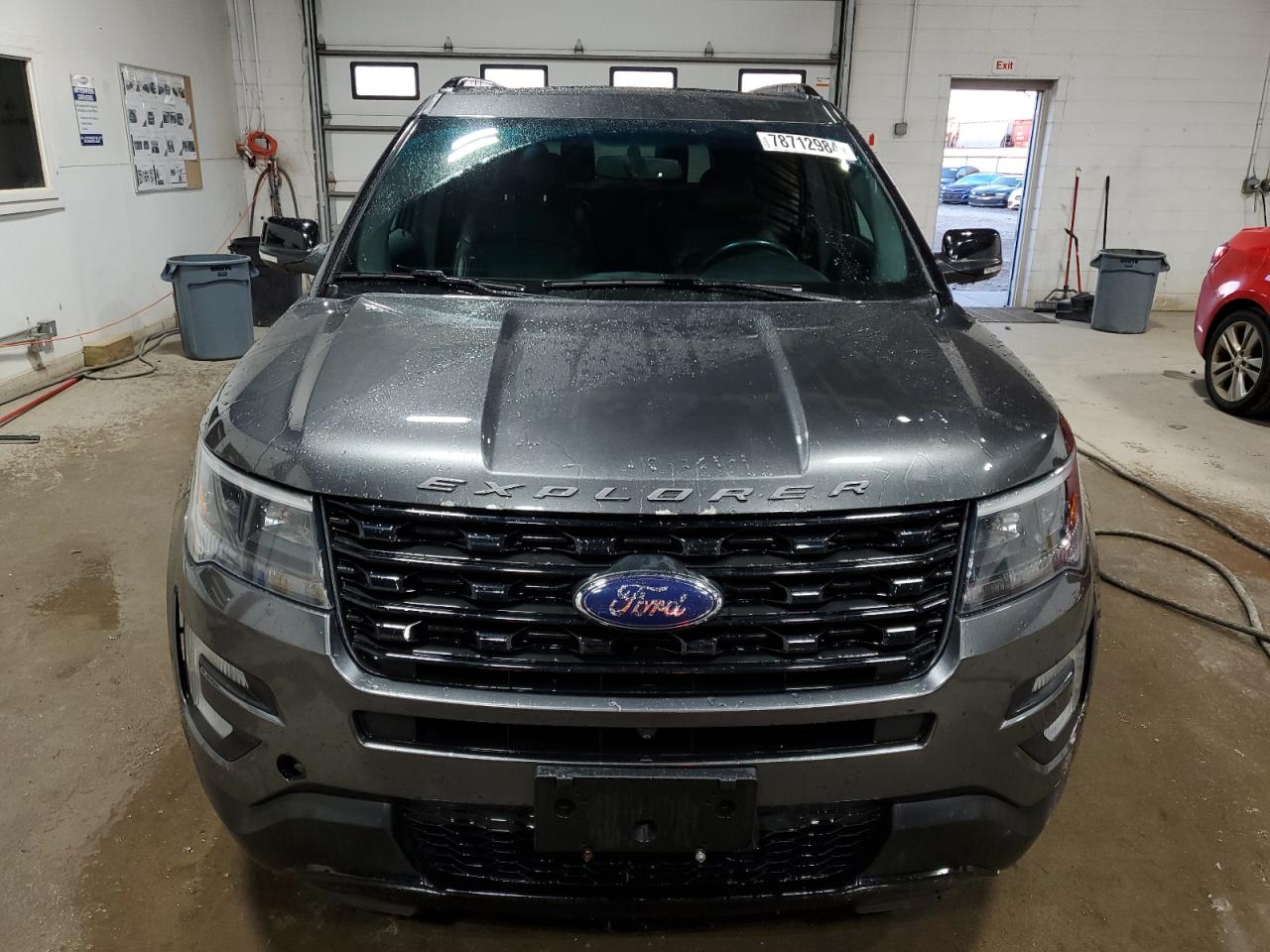 2016 Ford Explorer VIN 1FM5K8GT9GGC04713 Copart auction photo, rear end / side damage thumbnail 5