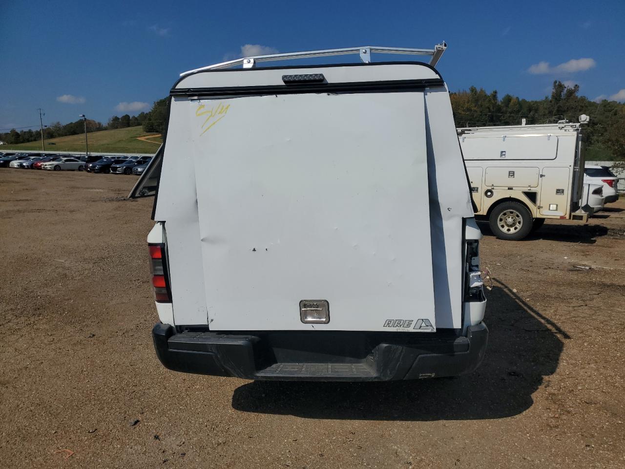 2024 Nissan Navara (Frontier) VIN 1N6ED1CL4RN635368 Copart auction photo, all over damage thumbnail 6