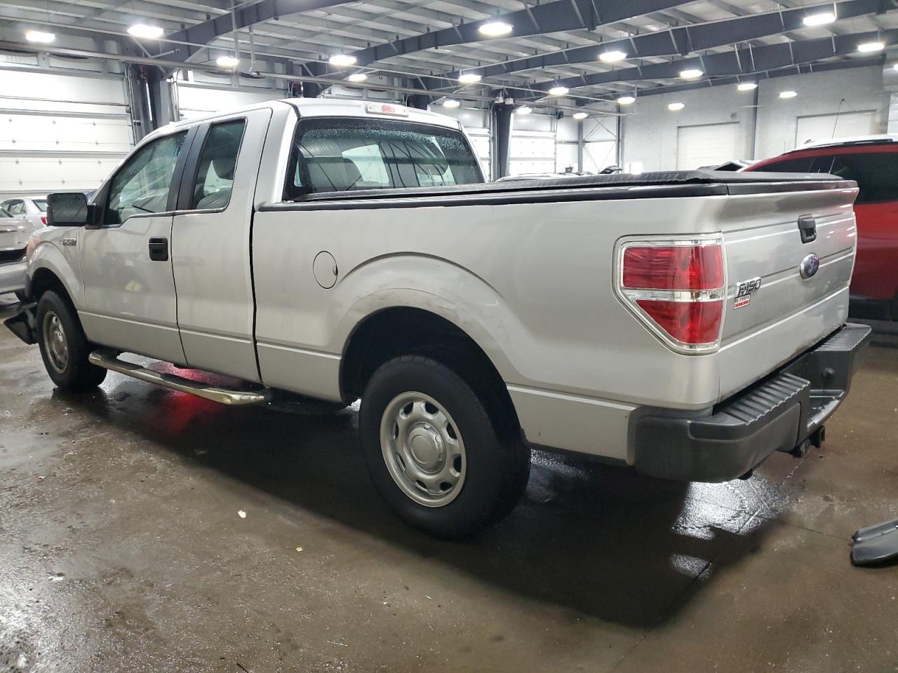 2010 Ford F-150 VIN 1FTEX1C88AFB89309 Copart auction photo, front end damage thumbnail 2