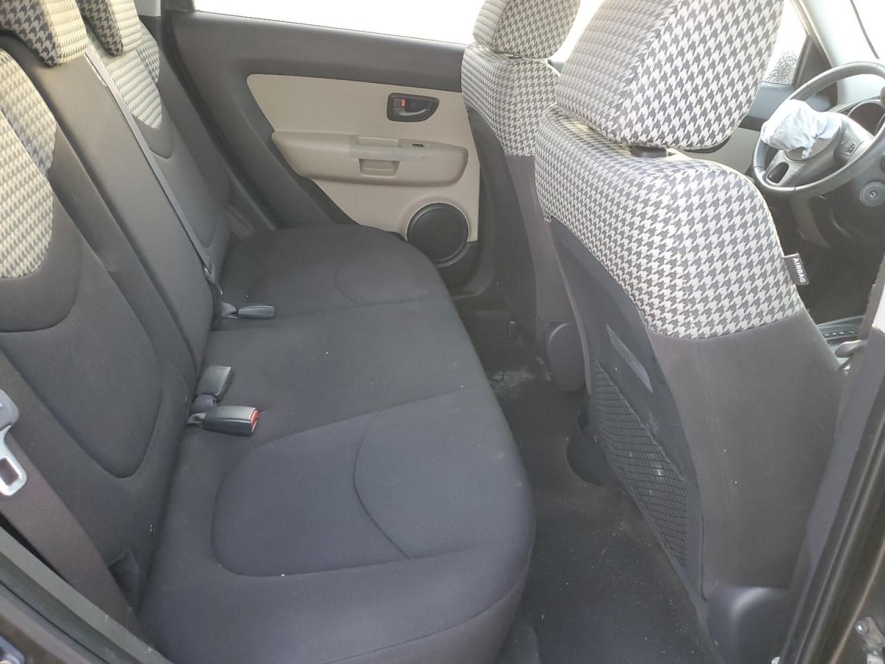 2010 KIA Soul VIN KNDJT2A22A7057249 Copart auction photo, all over / minor dent/scratches damage thumbnail 11