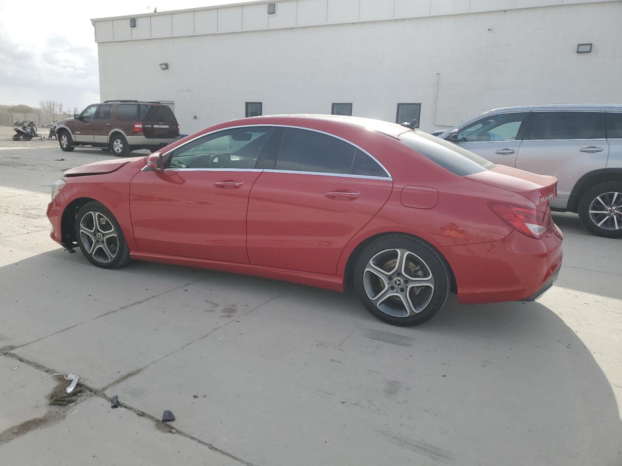2018 Mercedes-Benz CLA-klasse VIN WDDSJ4GB7JN555848 Copart auction photo, front end / undercarriage damage thumbnail 2