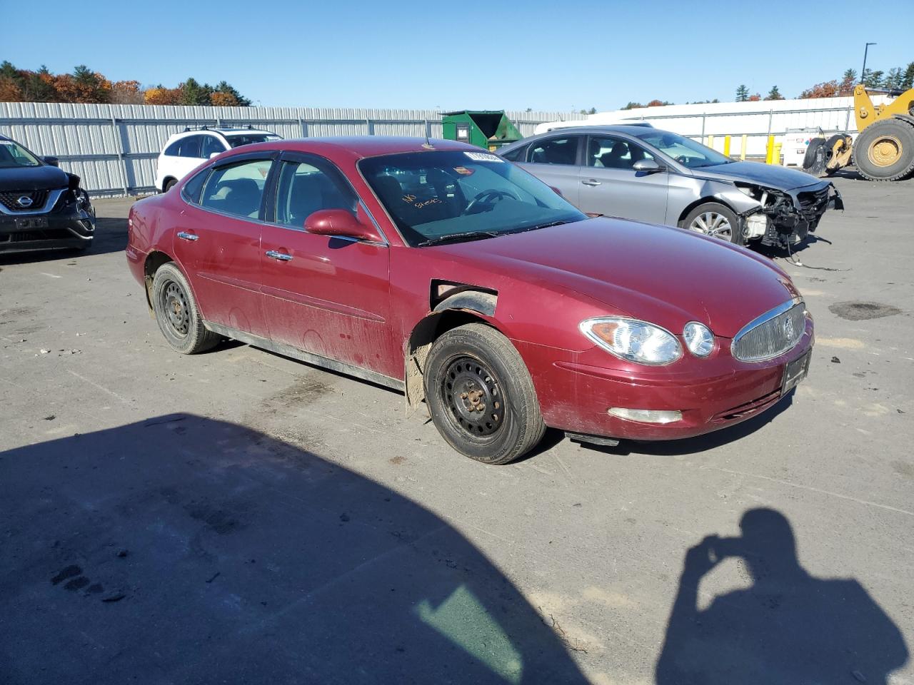 2005 Buick LaCrosse VIN 2G4WC532351333523 Copart auction photo, vandalism / mechanical damage thumbnail 4