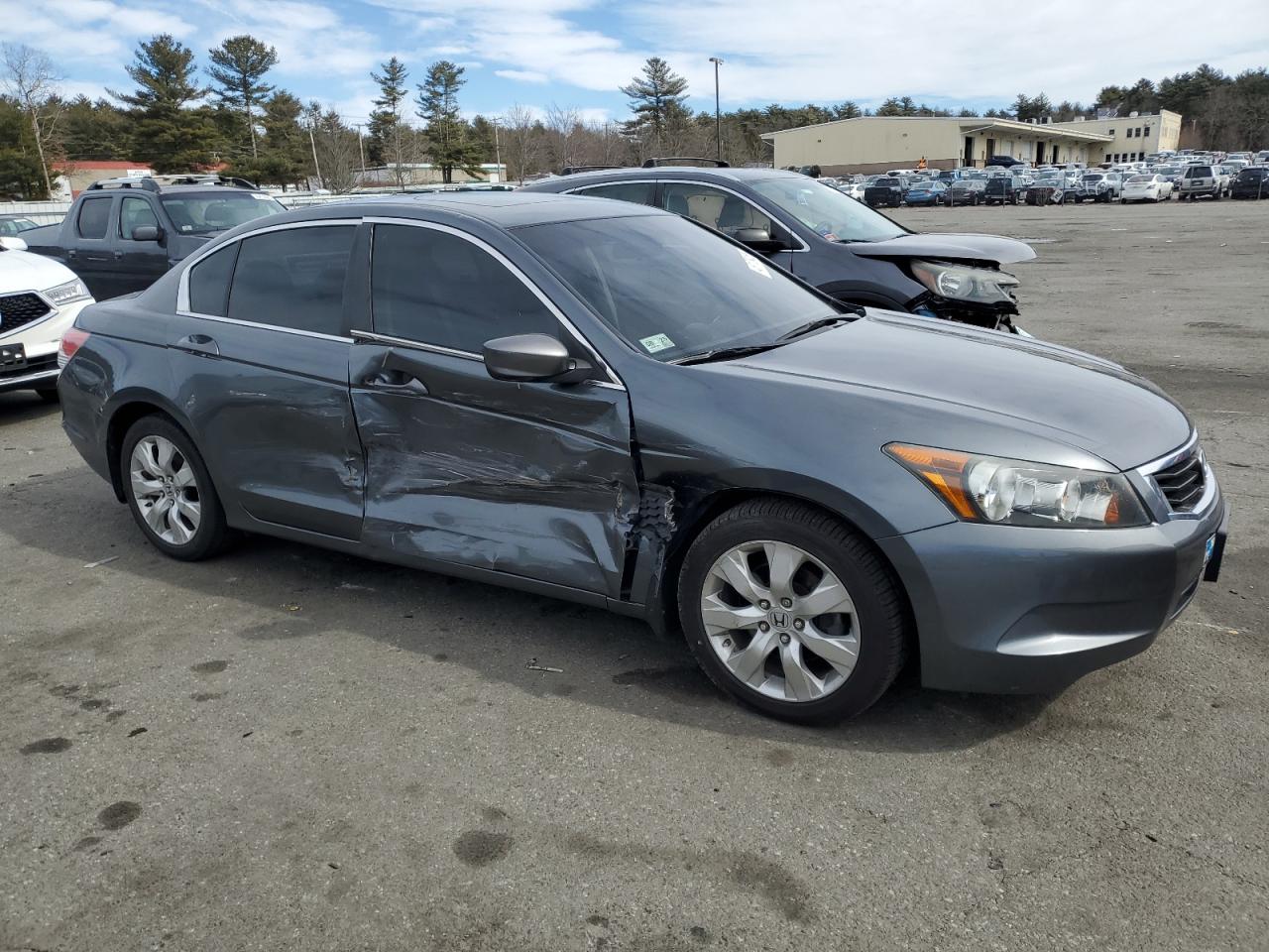 2010 Honda Accord VIN 1HGCP2F72AA187375 Copart auction photo, side / minor dent/scratches damage thumbnail 4