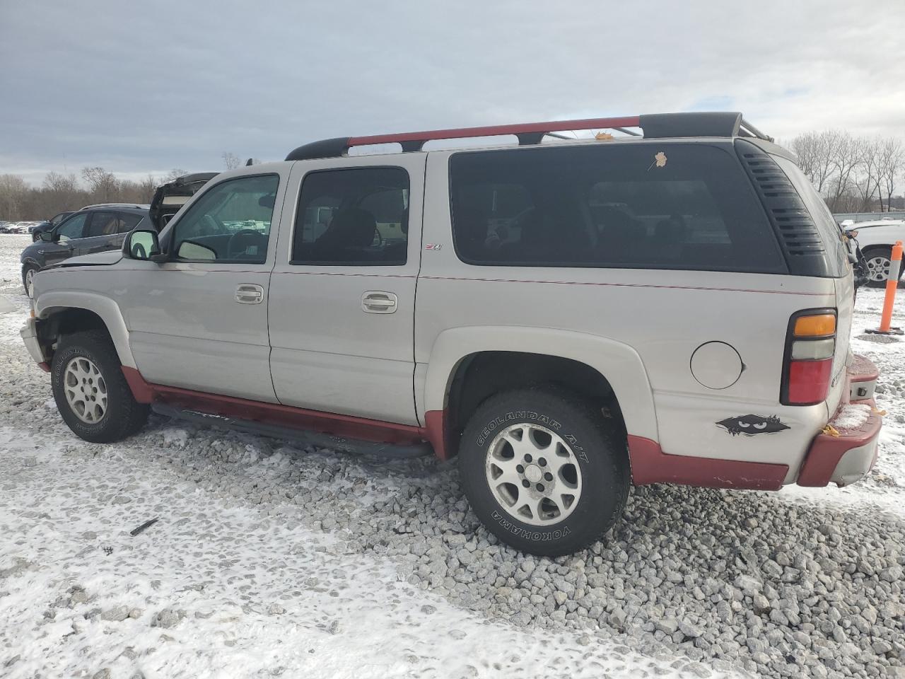 2006 Chevrolet Suburban VIN 1GNFK16Z06J176489 Copart auction photo, front end / side damage thumbnail 2