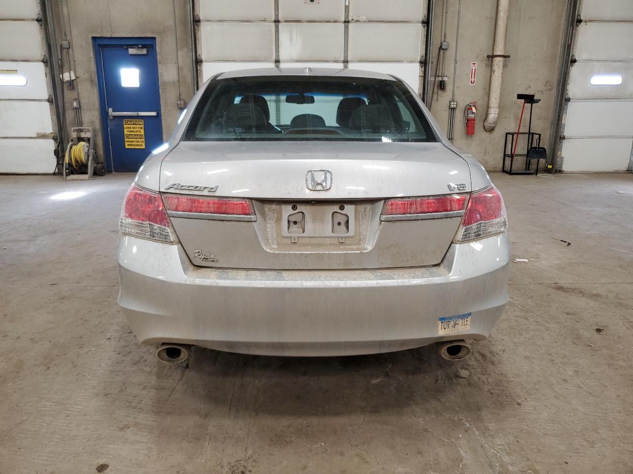 2011 Honda Accord VIN 1HGCP3F82BA011281 Copart auction photo, mechanical damage thumbnail 6
