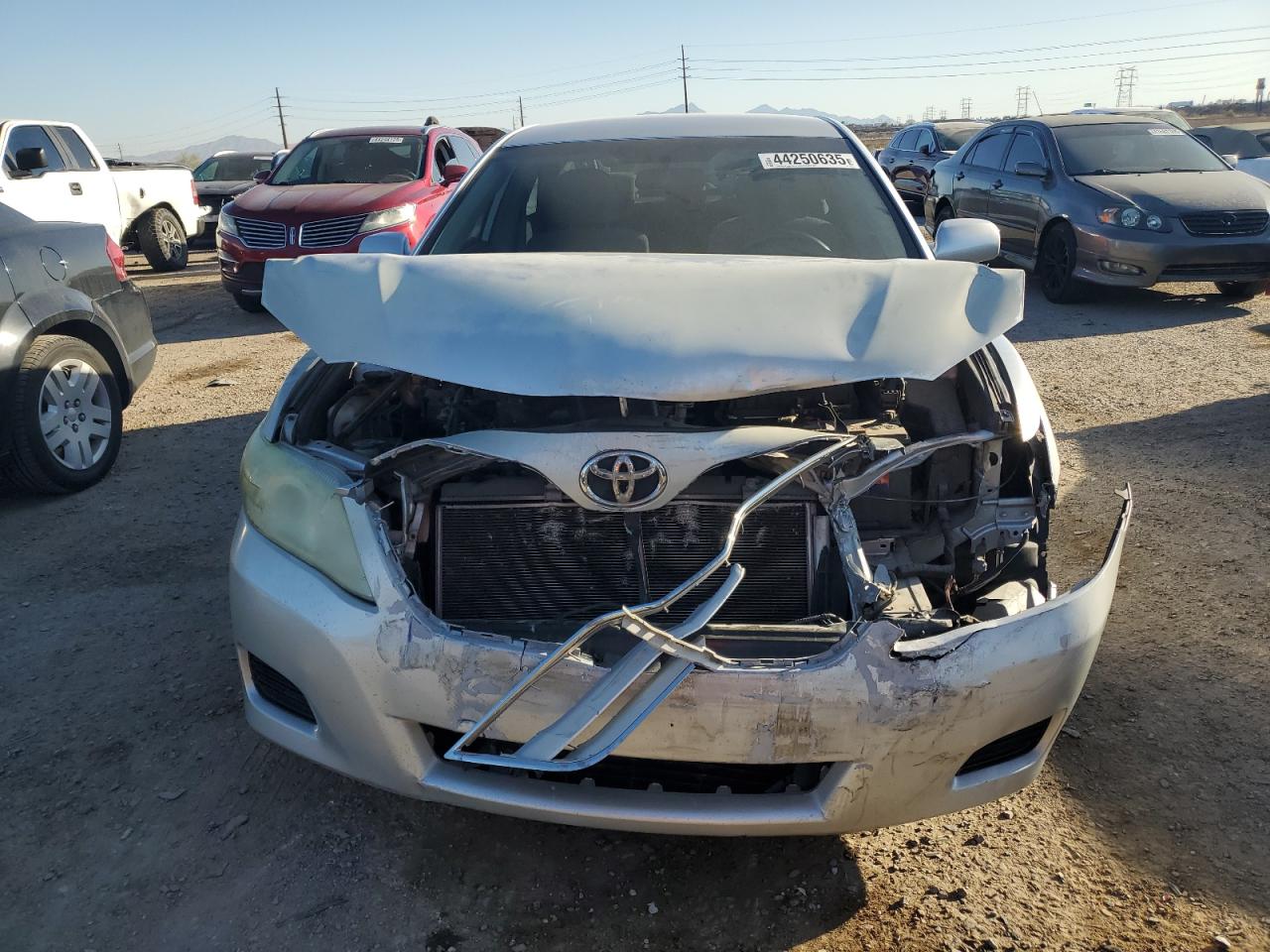 2011 Toyota Camry VIN 4T4BF3EK2BR204945 Copart auction photo, front end / mechanical damage thumbnail 5