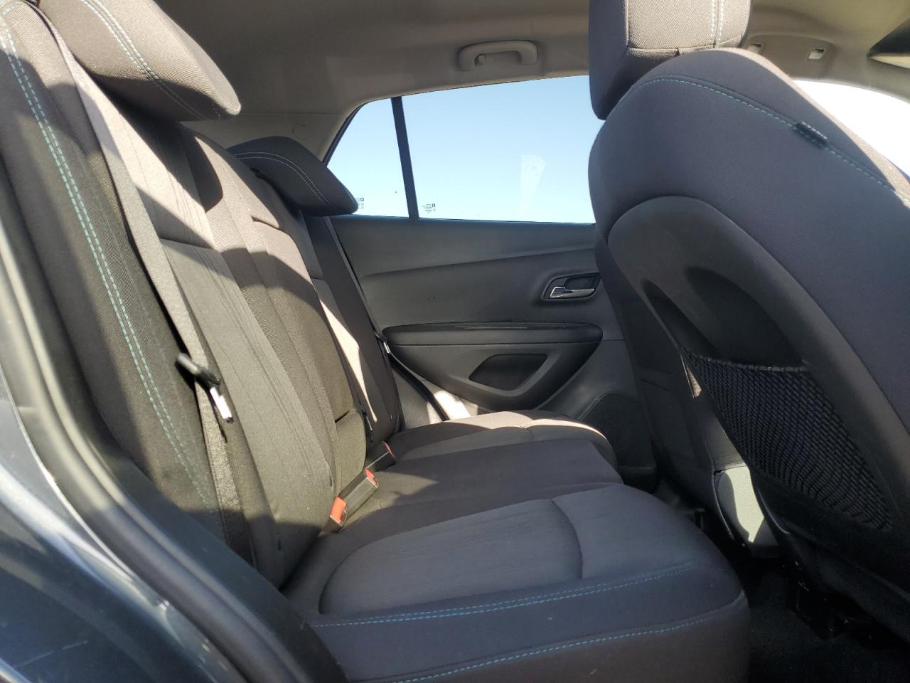 2016 Chevrolet Trax VIN 3GNCJPSB2GL213389 Copart auction photo, top/roof / side damage thumbnail 11