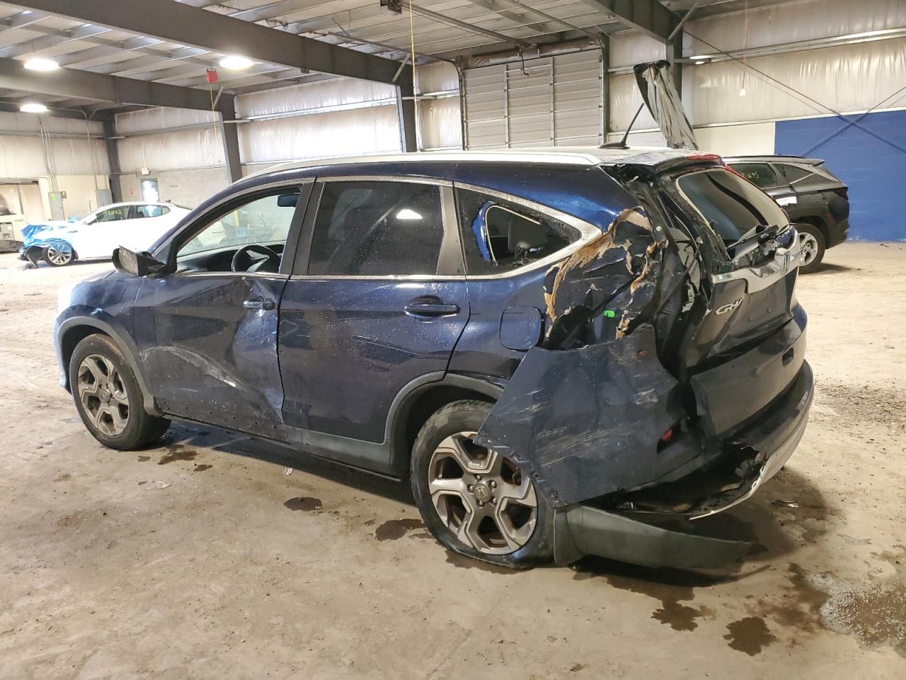 2016 Honda CR-V VIN 2HKRM4H75GH699336 Copart auction photo, side / rear end damage thumbnail 2