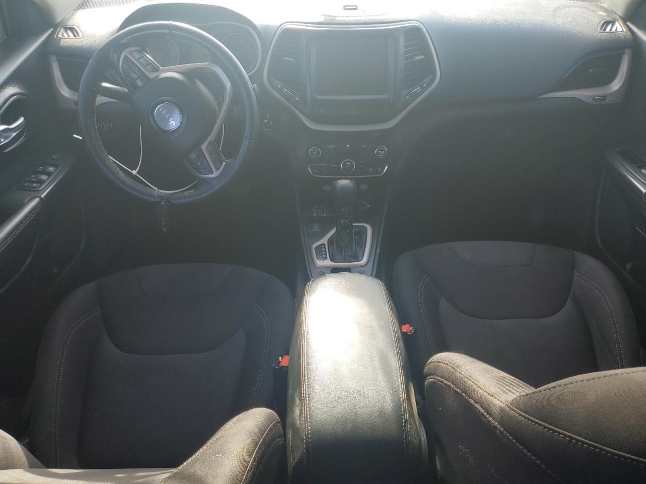 2016 Jeep Grand Cherokee VIN 1C4PJMCBXGW144890 Copart auction photo, water/flood damage thumbnail 8