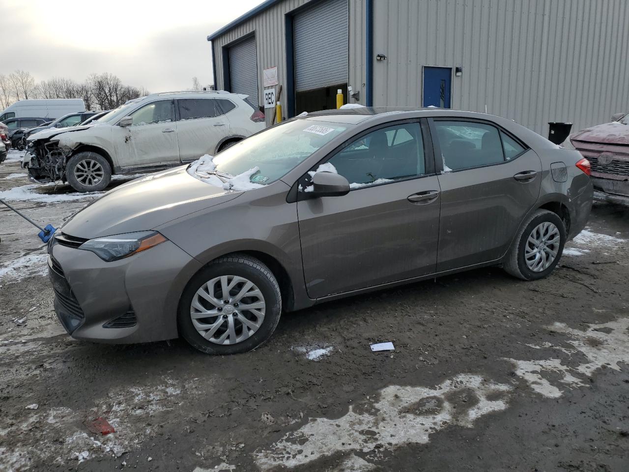 2019 Toyota Corolla VIN 2T1BURHEXKC131740