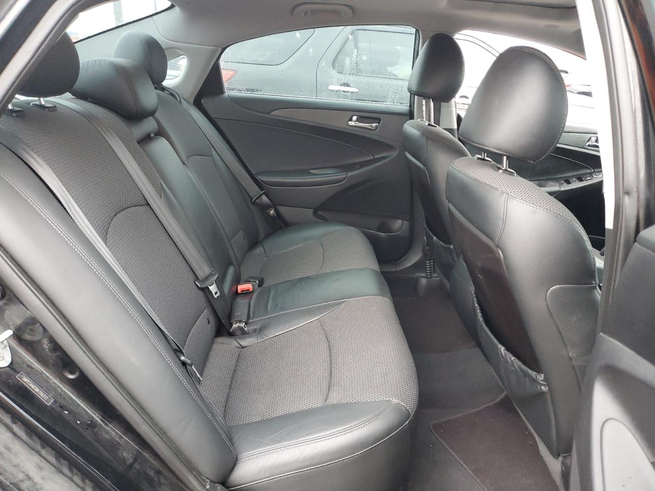 2011 Hyundai Sonata VIN 5NPEC4AB3BH316373 Copart auction photo, front end / minor dent/scratches damage thumbnail 11