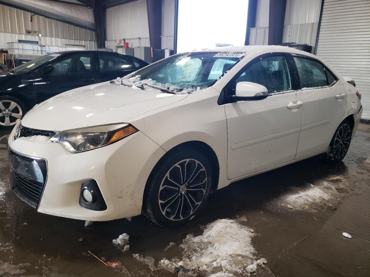 2015 Toyota Corolla VIN 2T1BURHE1FC251982