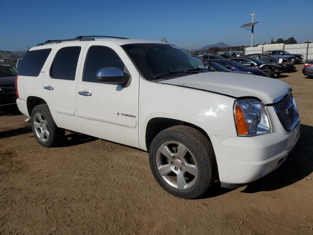 2008 GMC Yukon VIN 1GKFK13028J192313 Copart auction photo, rear end damage thumbnail 4