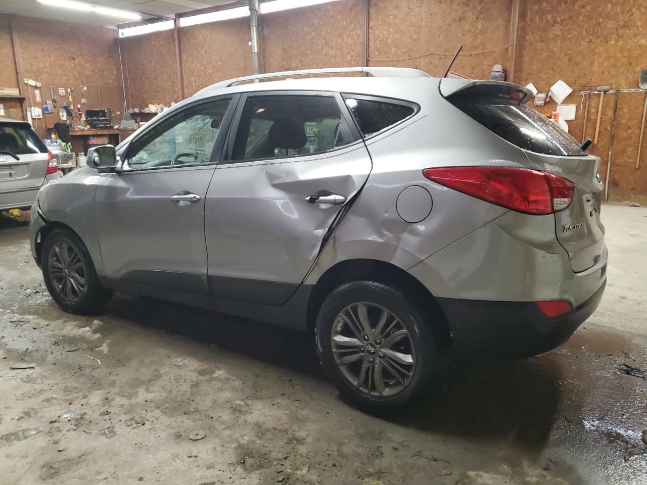 2015 Hyundai Tucson VIN KM8JUCAG3FU965714 Copart auction photo, front end damage thumbnail 2