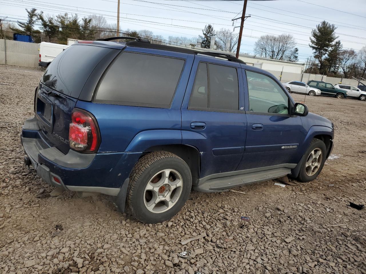 2004 Chevrolet TrailBlazer VIN 1GNDT13S342120114 Copart auction photo, rear end damage thumbnail 3