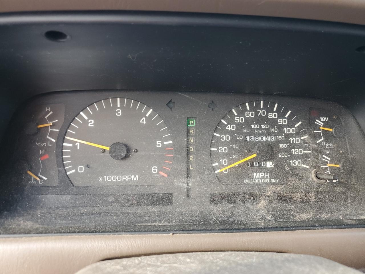1997 Lexus LX VIN JT6HJ88J4V0172381 Copart auction photo, front end / minor dent/scratches damage thumbnail 9