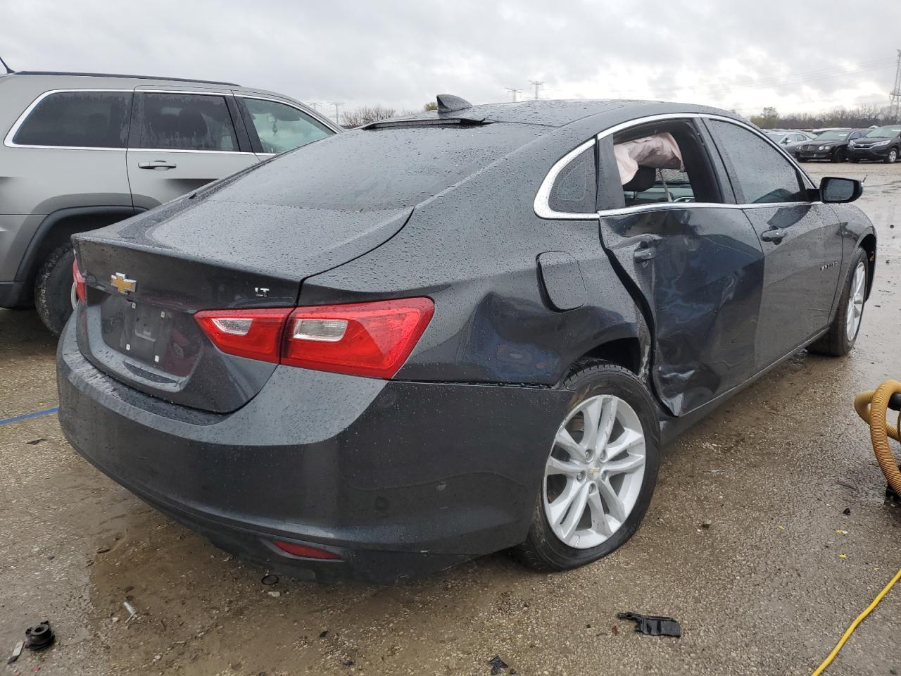2018 Chevrolet Malibu VIN 1G1ZD5ST3JF241560 Copart auction photo, side / undercarriage damage thumbnail 3