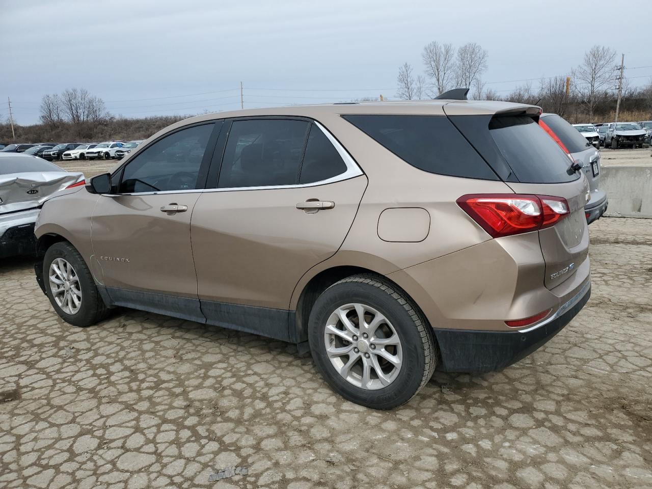 2018 Chevrolet Equinox VIN 3GNAXLEU6JL268883 Copart auction photo, front end damage thumbnail 2