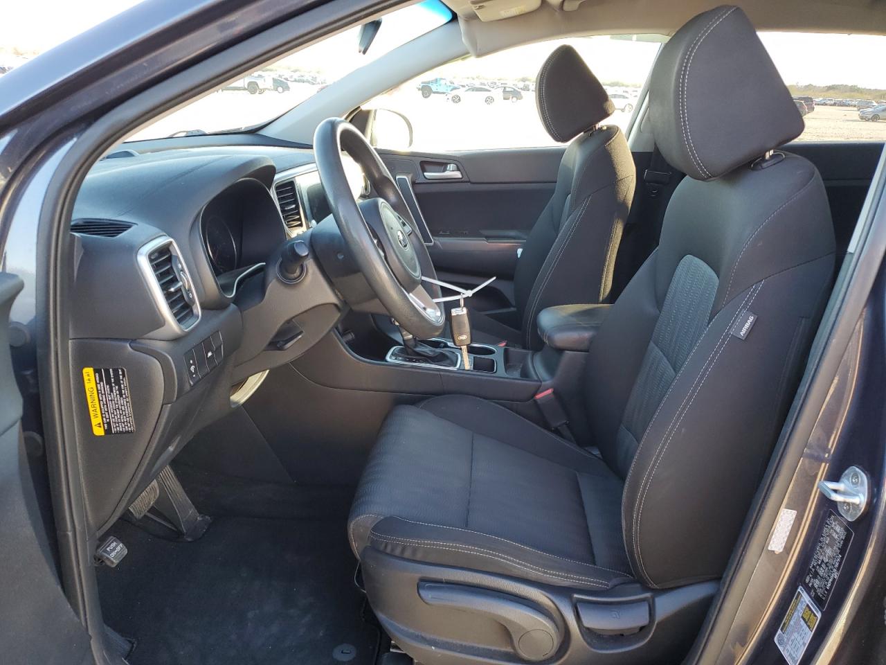 2020 KIA Sportage VIN KNDPM3AC0L7687974 Copart auction photo, side / minor dent/scratches damage thumbnail 7