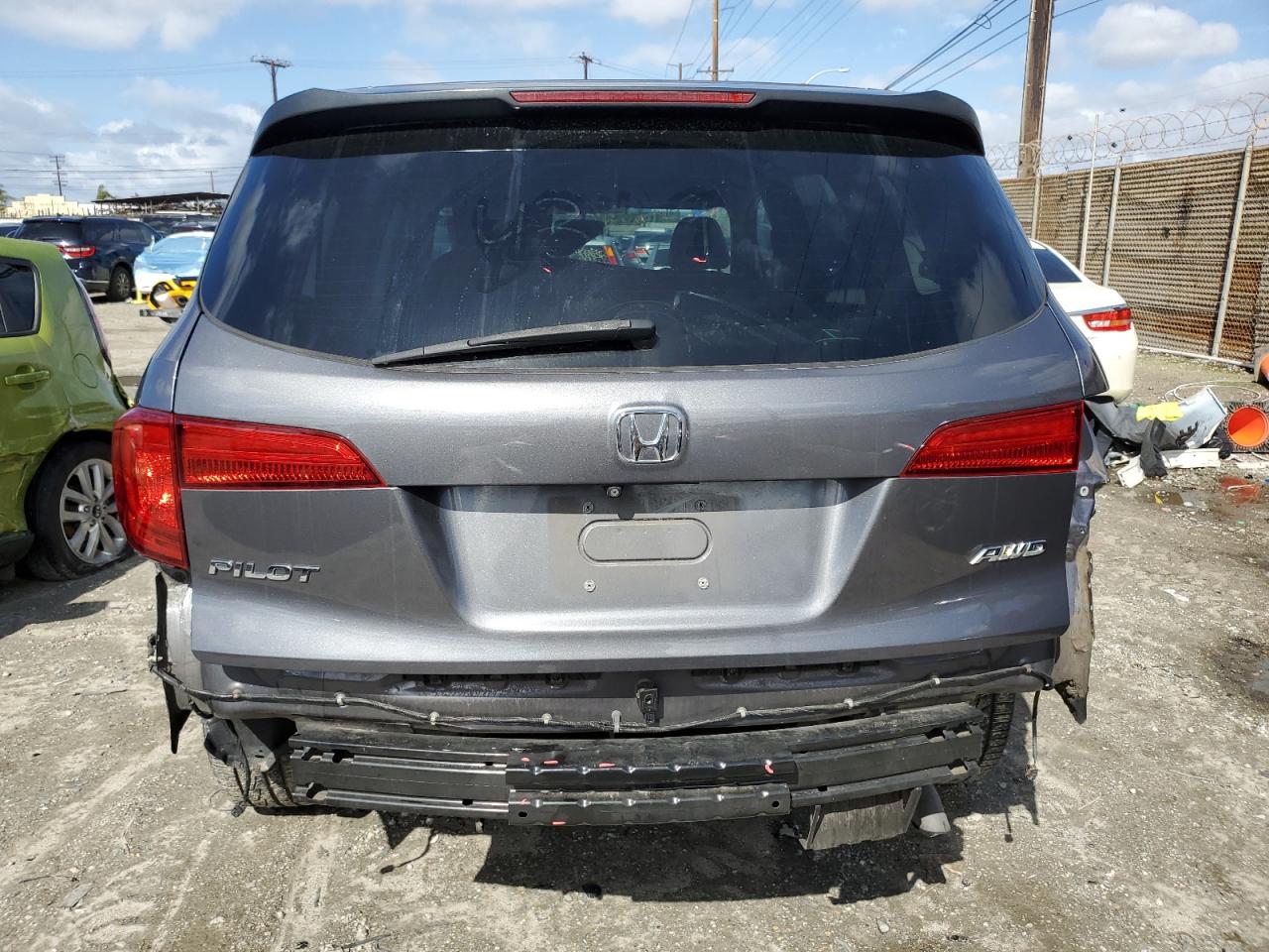 2018 Honda Pilot VIN 5FNYF6H14JB050114 Copart auction photo, front end / rear end damage thumbnail 6