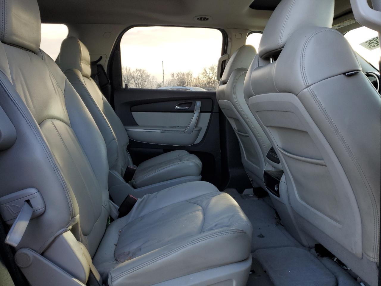 2011 GMC Acadia VIN 1GKKRRED4BJ400336 Copart auction photo, front end damage thumbnail 11