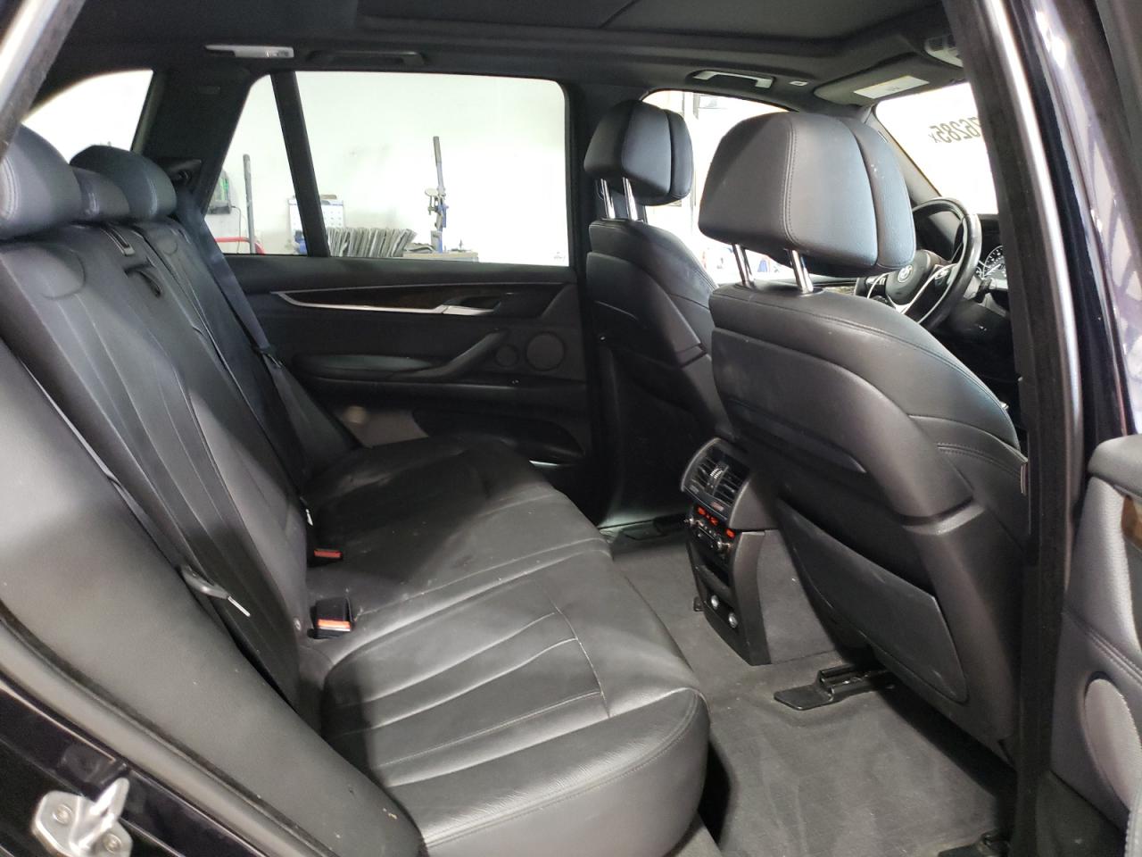 2016 BMW X5 VIN 5UXKR0C5XG0S88558 Copart auction photo, front end damage thumbnail 11