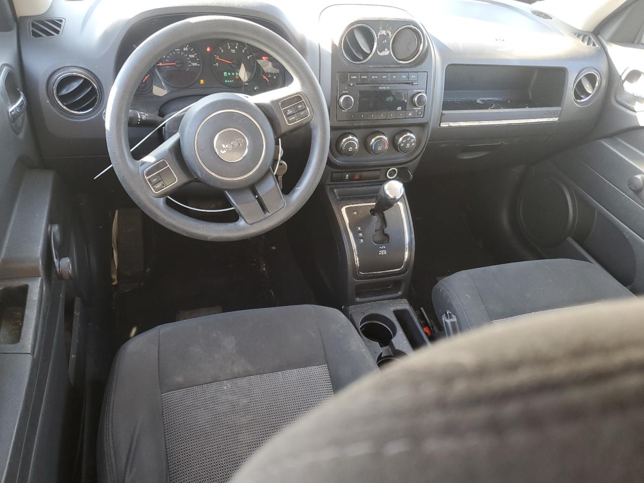 2011 Jeep Liberty (Patriot) VIN 1J4NF1GBXBD187724 Copart auction photo, side / front end damage thumbnail 8