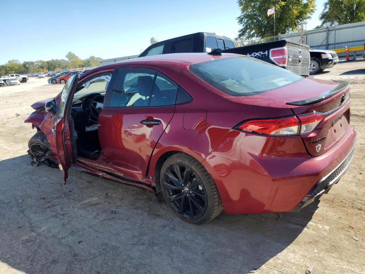 2022 Toyota Corolla VIN 5YFS4MCE9NP105371 Copart auction photo, front end / side damage thumbnail 2