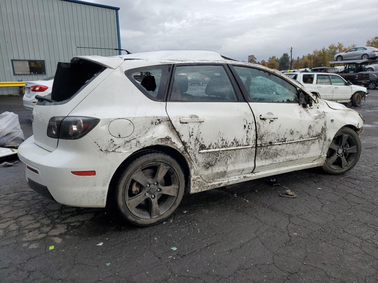 2007 Mazda 3 VIN JM1BK144471602300 Copart auction photo, all over damage thumbnail 3