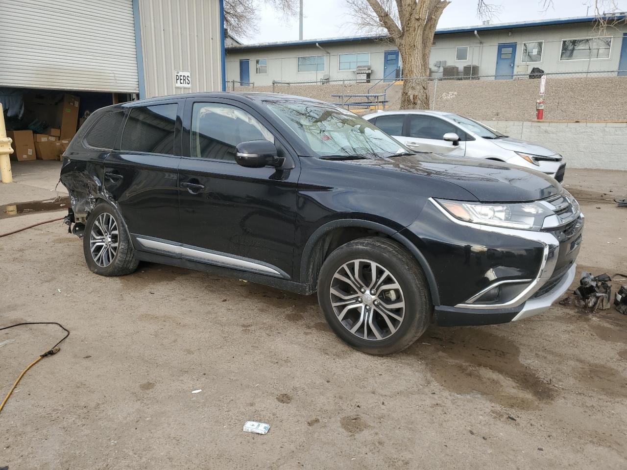 2018 Mitsubishi Outlander VIN JA4AD3A32JZ042518 Copart auction photo, rear end damage thumbnail 4