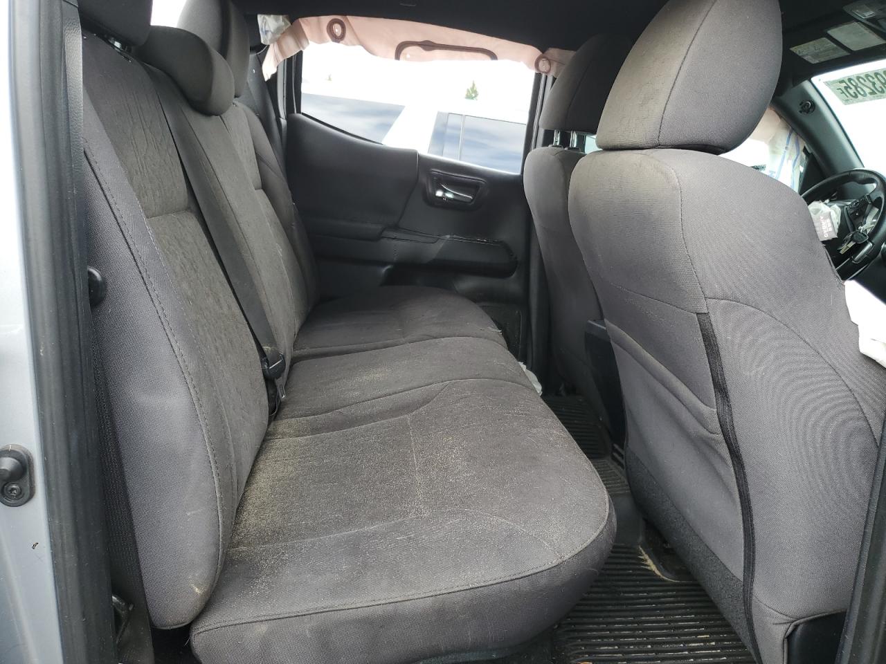 2019 Toyota Tacoma VIN 3TMCZ5AN8KM260852 Copart auction photo, side / rear end damage thumbnail 10