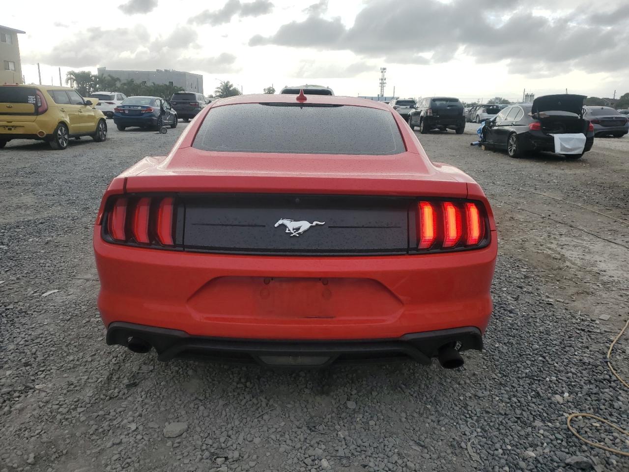 2020 Ford Mustang VIN 1FA6P8TH9L5157870 Copart auction photo, front end / side damage thumbnail 6