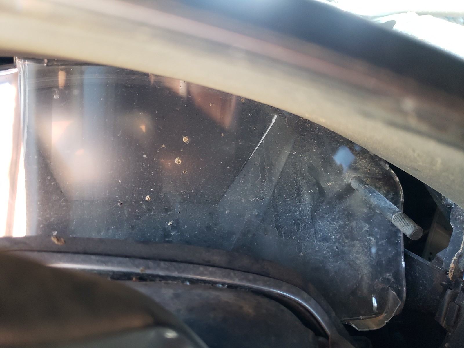 2018 Honda CR-V VIN 2HKRW2H84JH659165 Copart auction photo, rollover / mechanical damage thumbnail 8