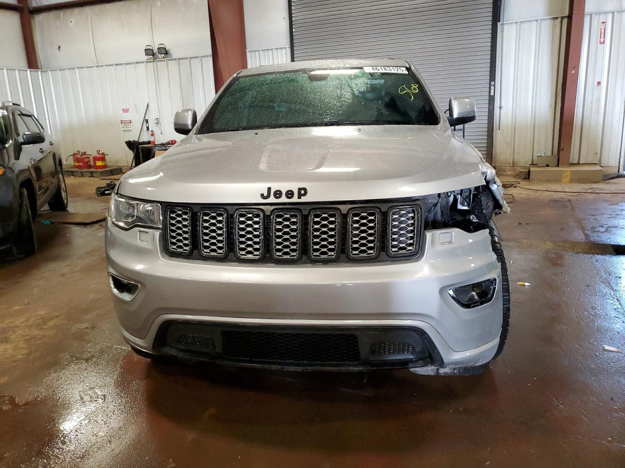 2020 Jeep Grand Cherokee VIN 1C4RJFAG0LC235763 Copart auction photo, side / mechanical damage thumbnail 5