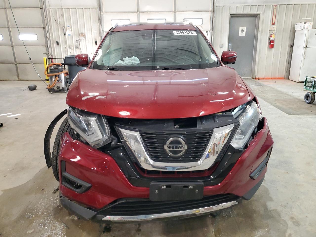 2019 Nissan Rogue VIN 5N1AT2MT4KC732818 Copart auction photo, front end / side damage thumbnail 5
