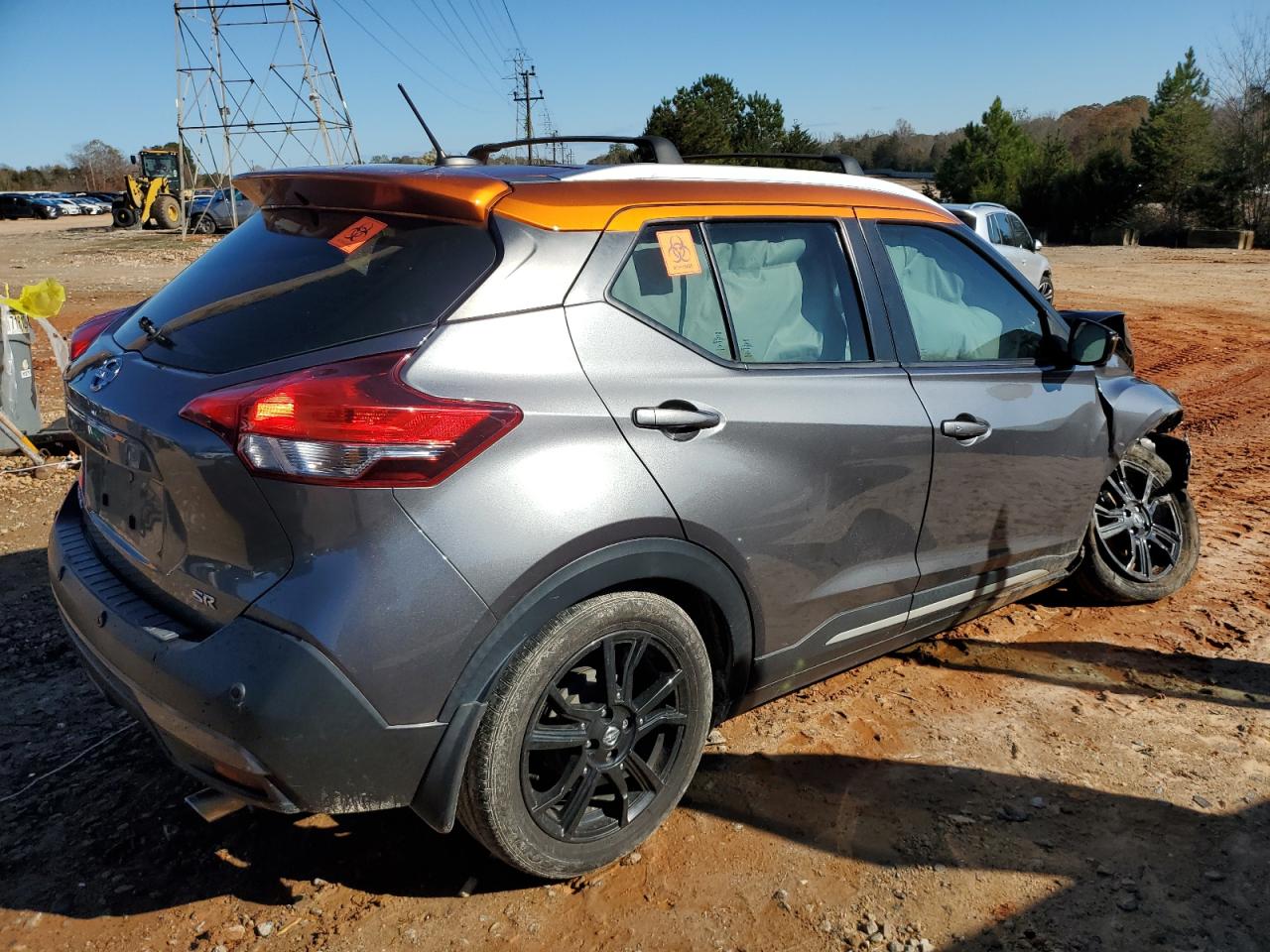 2020 Nissan Kicks VIN 3N1CP5DV9LL568107 Copart auction photo, front end damage thumbnail 3